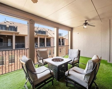 7928 Pam Street - Photo Thumbnail 11