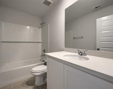 513 Brook View Drive - Photo Thumbnail 24
