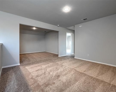513 Brook View Drive - Photo Thumbnail 21