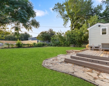 8732 Glencrest Lane - Photo Thumbnail 35