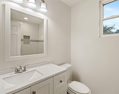8732 Glencrest Lane - Photo Thumbnail 27