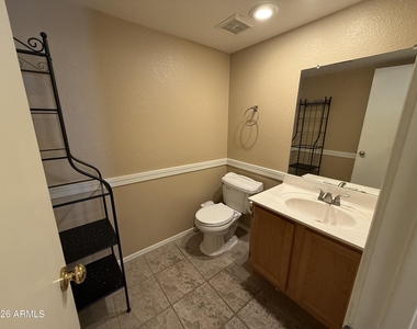 3372 W Barcelona Drive - Photo Thumbnail 14
