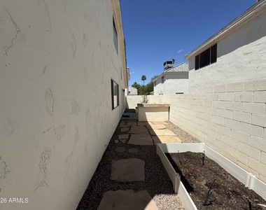3372 W Barcelona Drive - Photo Thumbnail 24