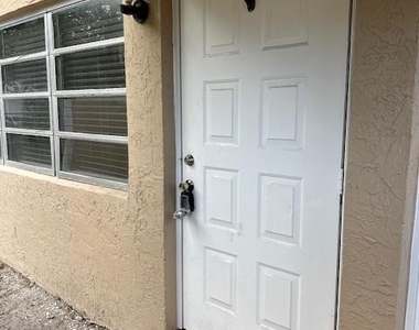 1004 Twin Lakes Drive - Photo Thumbnail 1
