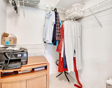 5715 Fairway Park Drive - Photo Thumbnail 29