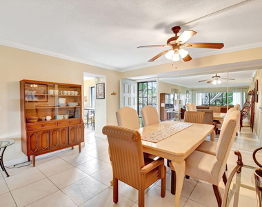 5715 Fairway Park Drive - Photo Thumbnail 6