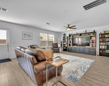 14152 Calderwood Street - Photo Thumbnail 7