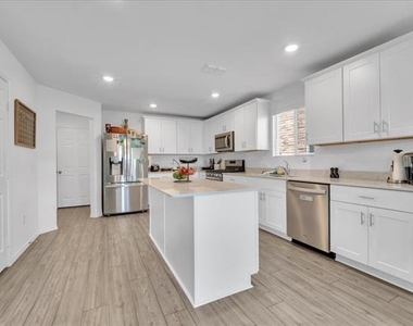 14152 Calderwood Street - Photo Thumbnail 10