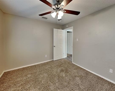 6625 Constitution Drive - Photo Thumbnail 12