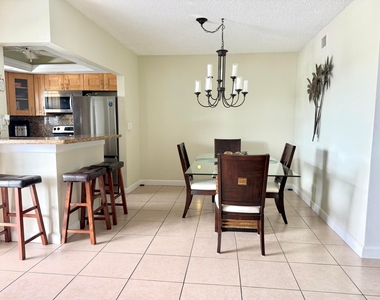 651 Pine Drive - Photo Thumbnail 5