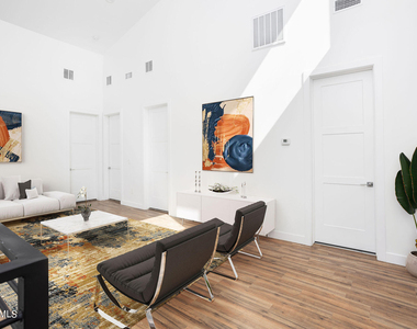6618 N 16th Street - Photo Thumbnail 11