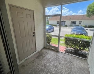 11957 Sturbridge Lane - Photo Thumbnail 10