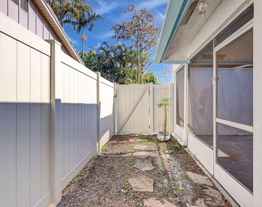 1176 Staghorn Street - Photo Thumbnail 22