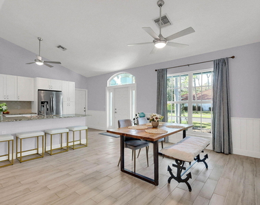 1176 Staghorn Street - Photo Thumbnail 9
