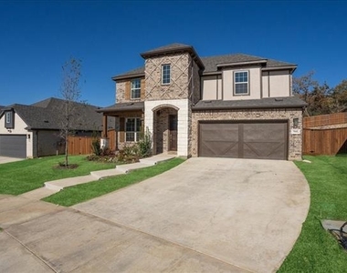 7045 Pecan Glen Place - Photo Thumbnail 1