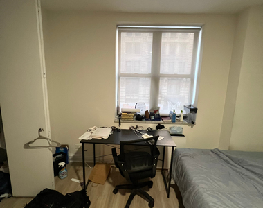 50 West 34th Street - Photo Thumbnail 2