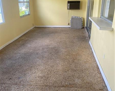 1620 Nw 68th Terrace - Photo Thumbnail 11
