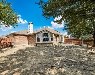 12421 Bruschetta Drive - Photo Thumbnail 16
