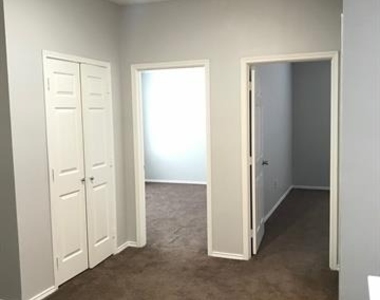 2053 Meadow Park Drive - Photo Thumbnail 16