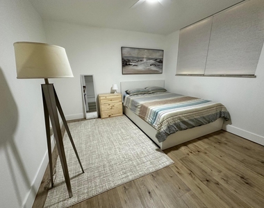 410 Nw 68th Avenue - Photo Thumbnail 12