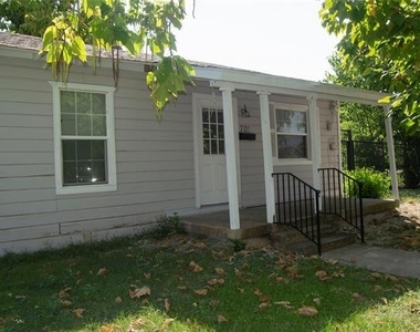 701 E Aimee Street - Photo Thumbnail 11