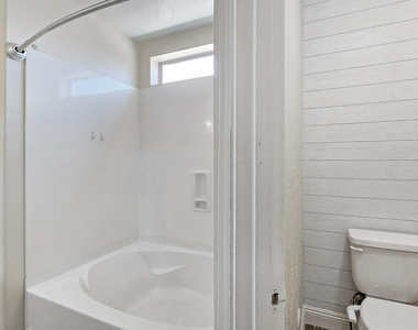 25673 W Northern Lights Way - Photo Thumbnail 20