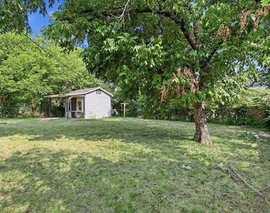 3207 Casino Drive - Photo Thumbnail 12