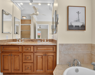 899 Granada Drive - Photo Thumbnail 16