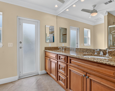 899 Granada Drive - Photo Thumbnail 23