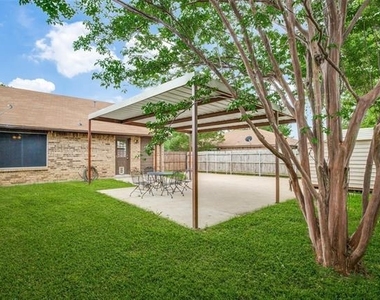 2917 Penny Lane - Photo Thumbnail 11