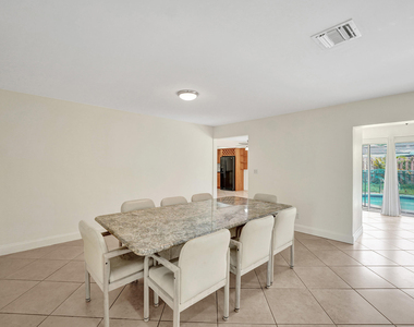 4721 Sarazen Drive - Photo Thumbnail 11
