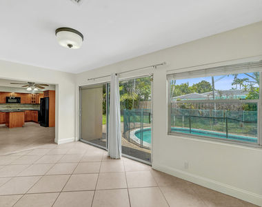 4721 Sarazen Drive - Photo Thumbnail 12