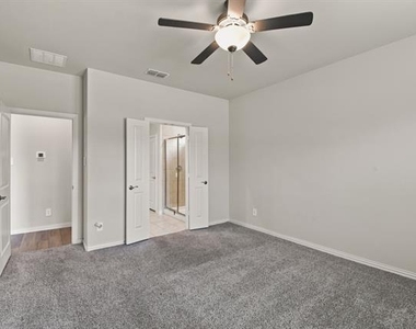 810 Honeydew Lane - Photo Thumbnail 23