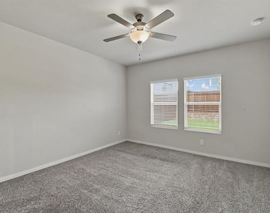 810 Honeydew Lane - Photo Thumbnail 20