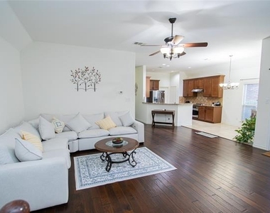 10017 Bell Rock Road - Photo Thumbnail 6
