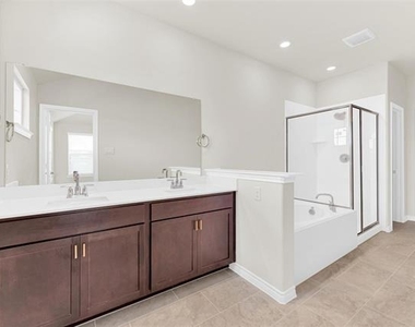 1328 Kimzey Street - Photo Thumbnail 15