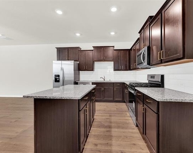 1328 Kimzey Street - Photo Thumbnail 1