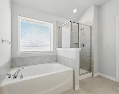 3928 Malachite Drive - Photo Thumbnail 19