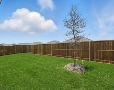 3928 Malachite Drive - Photo Thumbnail 26
