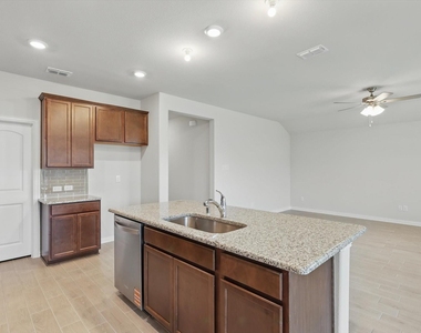 3928 Malachite Drive - Photo Thumbnail 10