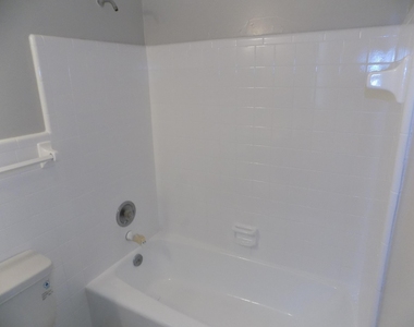 221 Se 3rd Avenue - Photo Thumbnail 12