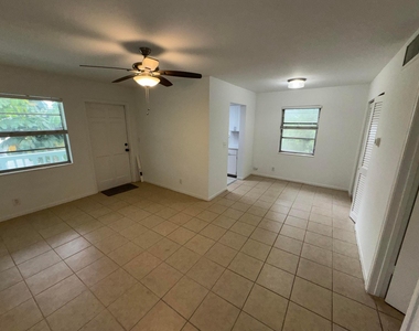 221 Se 3rd Avenue - Photo Thumbnail 17