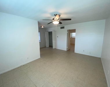 221 Se 3rd Avenue - Photo Thumbnail 2