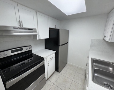 221 Se 3rd Avenue - Photo Thumbnail 10