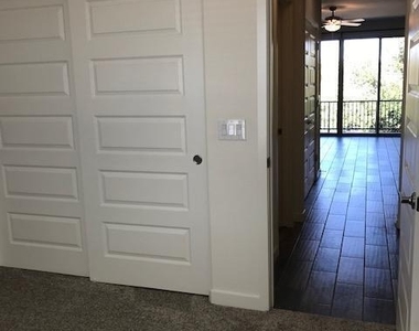 4038 E Erie Street - Photo Thumbnail 16
