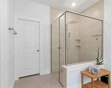 7217 Mantle Ridge Drive - Photo Thumbnail 20