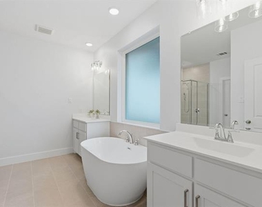 7217 Mantle Ridge Drive - Photo Thumbnail 19