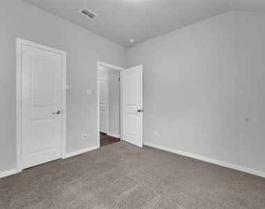 5165 Glen Eden Drive - Photo Thumbnail 16