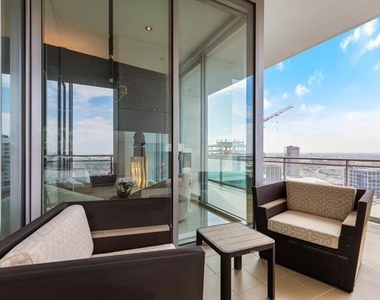 2900 Mckinnon Street - Photo Thumbnail 23