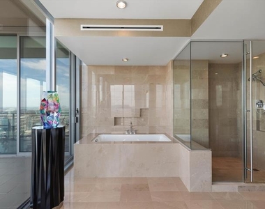 2900 Mckinnon Street - Photo Thumbnail 17